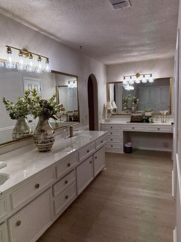 5722 75th Street, Lubbock, TX 79424