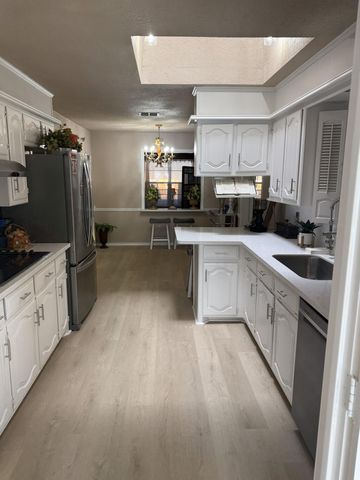 5722 75th Street, Lubbock, TX 79424