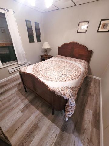 2010 Lincoln STREET, Two Rivers, WI 54241