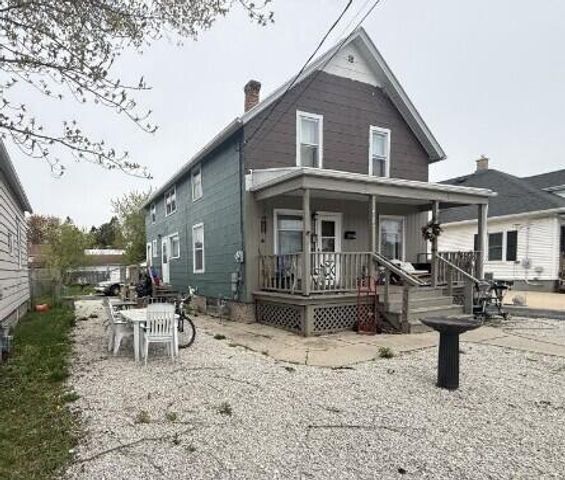 2010 Lincoln STREET, Two Rivers, WI 54241