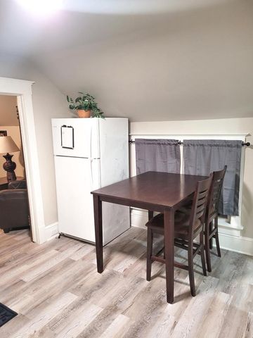 2010 Lincoln STREET, Two Rivers, WI 54241
