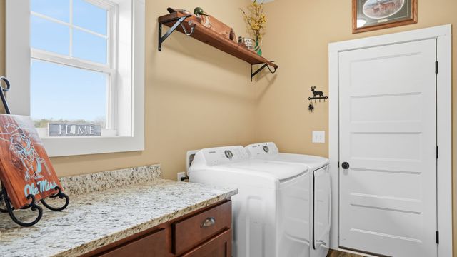 4480 Lunns Store Rd, Lewisburg, TN 37091