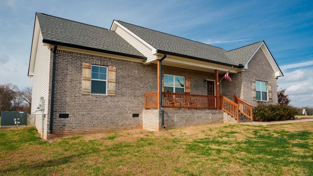 4480 Lunns Store Rd, Lewisburg, TN 37091