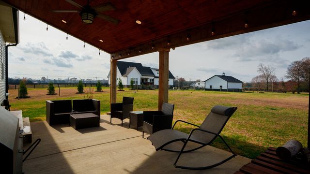 4480 Lunns Store Rd, Lewisburg, TN 37091