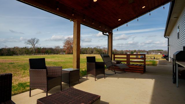 4480 Lunns Store Rd, Lewisburg, TN 37091