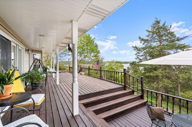 27276 E Lakeview Lane, Eagle Rock, MO 65641