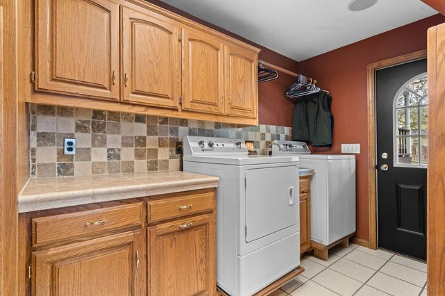 27276 E Lakeview Lane, Eagle Rock, MO 65641