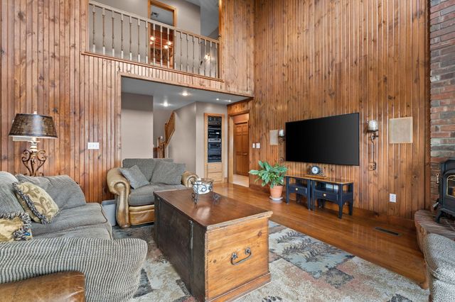 27276 E Lakeview Lane, Eagle Rock, MO 65641