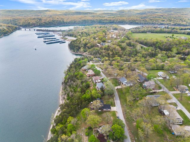 27276 E Lakeview Lane, Eagle Rock, MO 65641