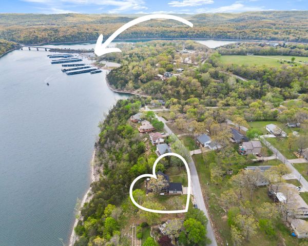 27276 E Lakeview Lane, Eagle Rock, MO 65641