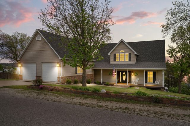 27276 E Lakeview Lane, Eagle Rock, MO 65641