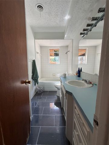 2406 W Broadview Street, Greenville, TX 75402