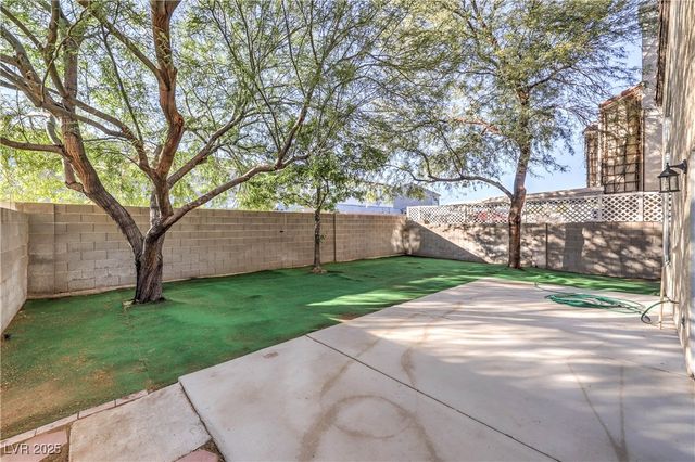 4539 Powell Point Way, North Las Vegas, NV 89031