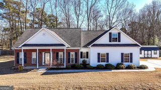 127 Ash Court SE, Calhoun, GA 30701