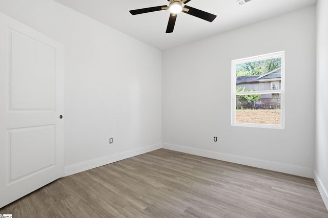 1077 Country Club Road, Pickens, SC 29671