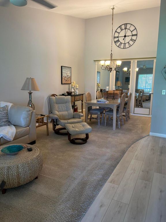 6504 Chasewood Drive H, Jupiter, FL 33458