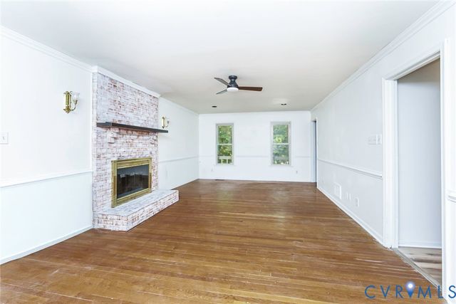 720 Dove Path Ln, Chester, VA 23834