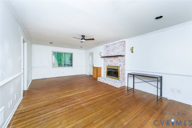 720 Dove Path Ln, Chester, VA 23834