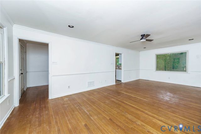 720 Dove Path Ln, Chester, VA 23834