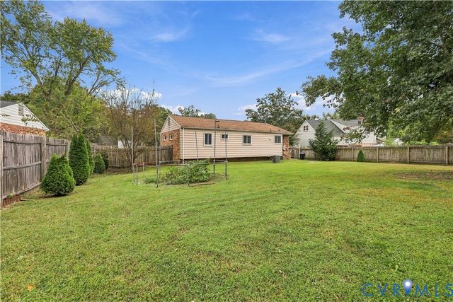 6724 Meadowburm Dr, Chesterfield, VA 23234