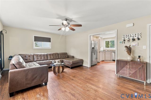 6724 Meadowburm Dr, Chesterfield, VA 23234