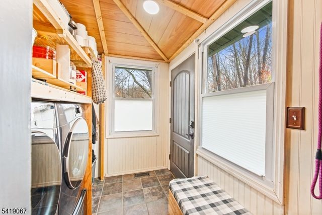 111 N Shore Rd, Byram Twp., NJ 07821