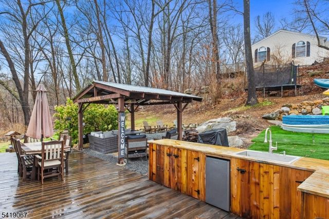 111 N Shore Rd, Byram Twp., NJ 07821