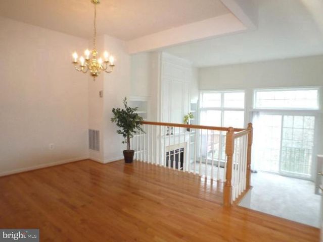 1636 WHITE OAK VISTA DR, Silver Spring, MD 20904