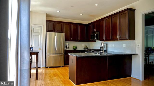 1636 WHITE OAK VISTA DR, Silver Spring, MD 20904