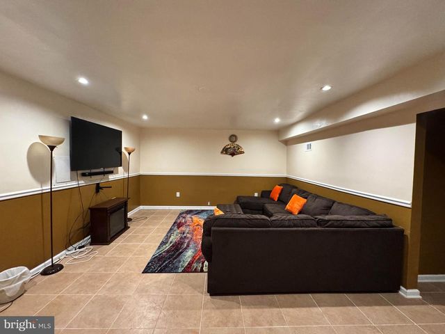5959 HIL MAR DR, District Heights, MD 20747