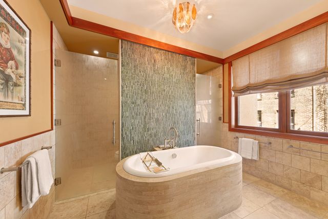 152 Reade Street, New York City, NY 10013