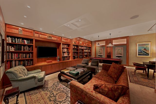 152 Reade Street, New York City, NY 10013