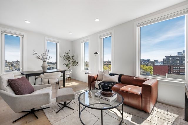 2 Maverick Square 501, Boston, MA 02128