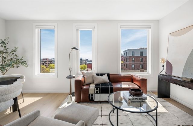 2 Maverick Square 501, Boston, MA 02128