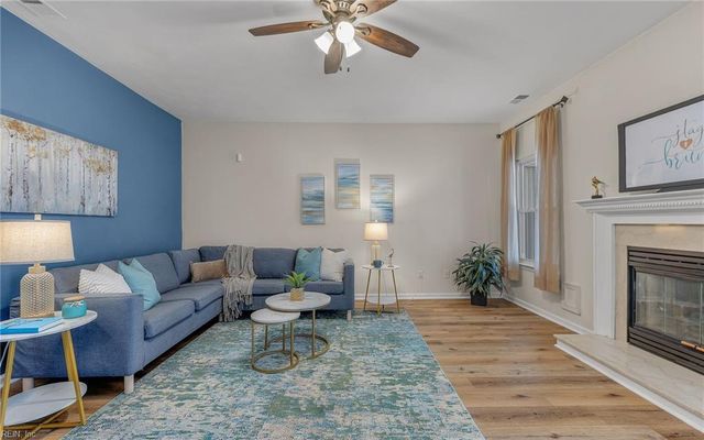 1208 Treeland TER, Chesapeake, VA 23322