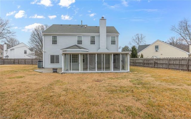 1208 Treeland TER, Chesapeake, VA 23322