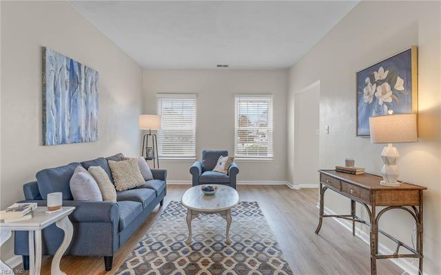 1208 Treeland TER, Chesapeake, VA 23322