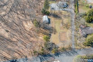 510 W Saddle River Road, Ridgewood, NJ 07450