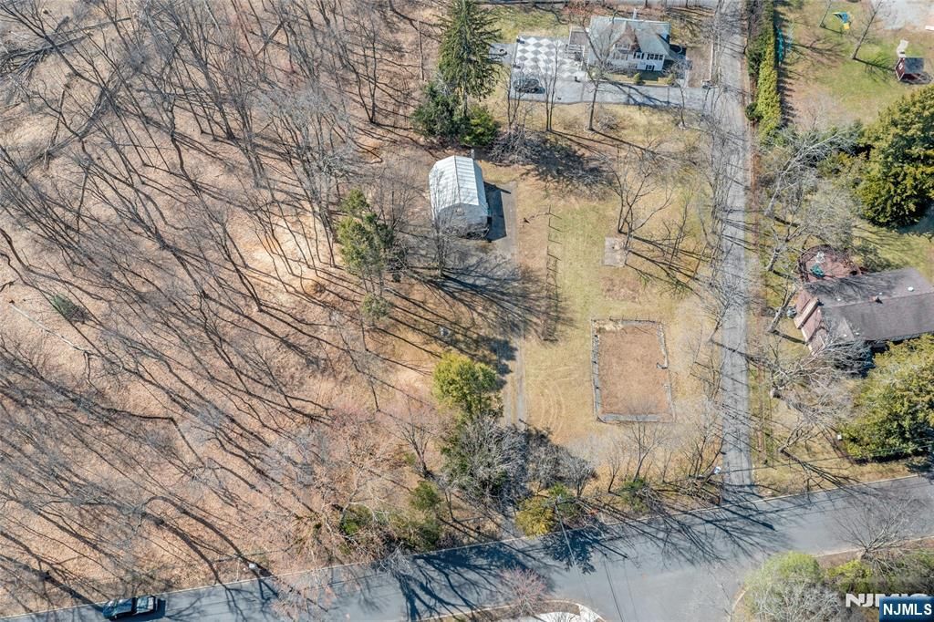 510 W Saddle River Road, Ridgewood, NJ 07450