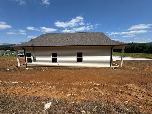 13 Hamby Dr, Pelham, TN 37366