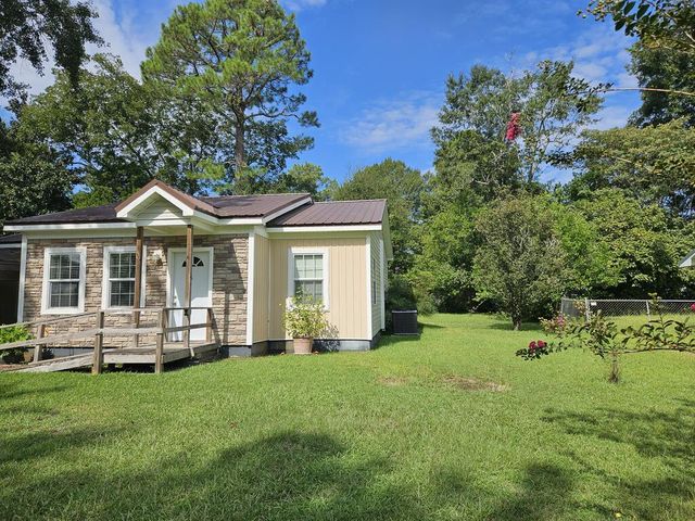 1210 Bradley Road, Dothan, AL 36301