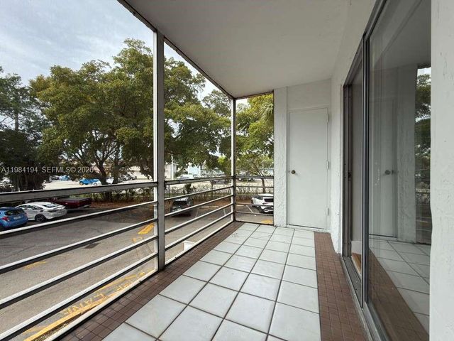 4304 NW 9th Ave 1-2C, Deerfield Beach, FL 33064