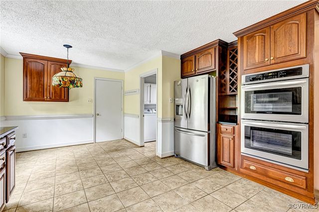 14383 Country Club Dr, Ashland, VA 23005