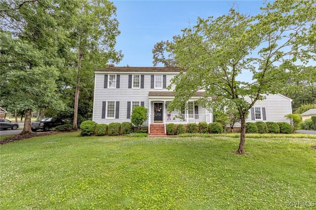 14383 Country Club Dr, Ashland, VA 23005