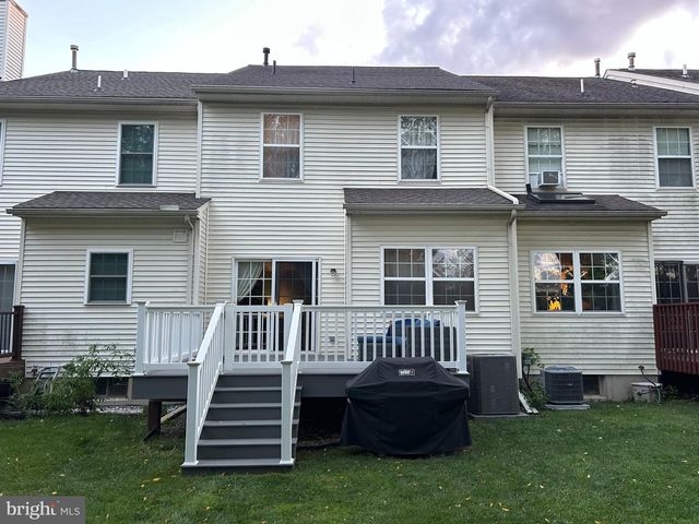 582 CORK CIR, West Chester, PA 19380