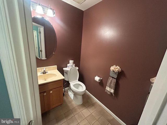 582 CORK CIR, West Chester, PA 19380