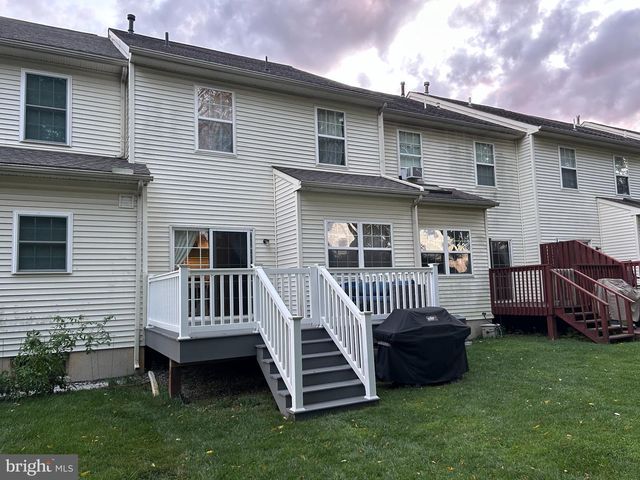 582 CORK CIR, West Chester, PA 19380