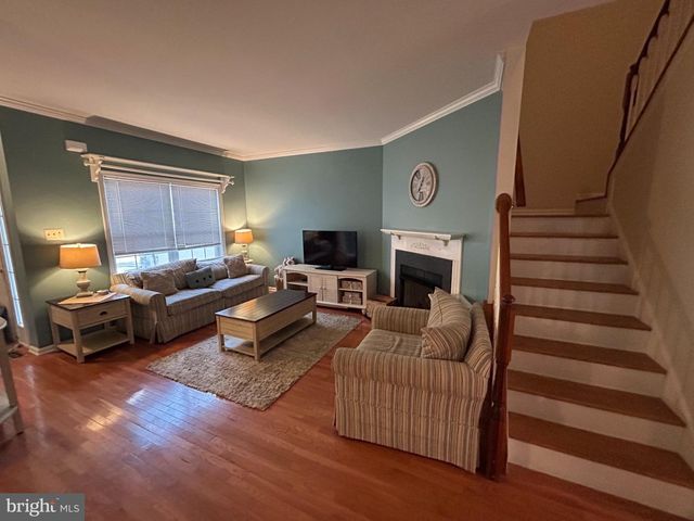 582 CORK CIR, West Chester, PA 19380