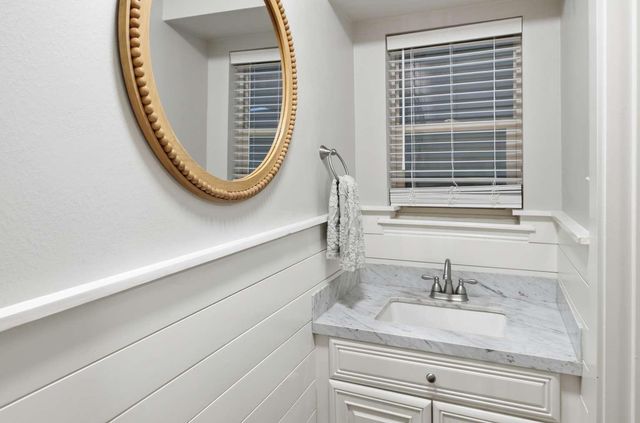 1119 Del Norte Street, Houston, TX 77018