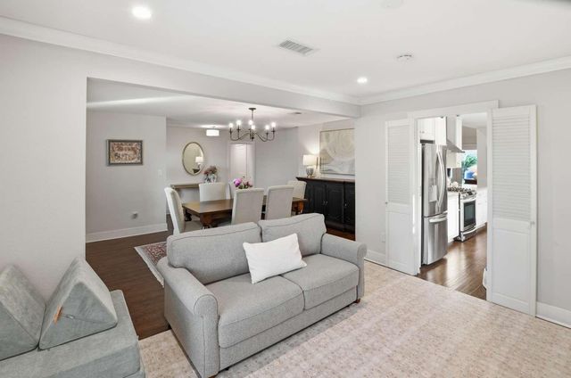 1119 Del Norte Street, Houston, TX 77018